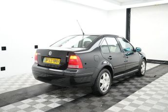 Volkswagen Bora 1.6 SE 4dr