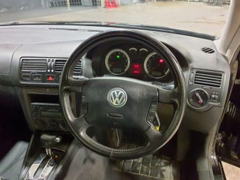 Volkswagen Bora 1.6 SE 4dr