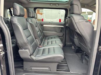 Toyota PROACE Verso 2.0D Family Medium MPV Auto MWB Euro 6 (s/s) 5dr (8 Seat)