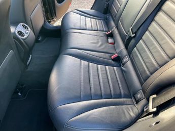 Mercedes-Benz GLC 2.1 GLC250d AMG Line (Premium) G-Tronic 4MATIC Euro 6 (s/s) 5dr