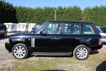 Land Rover Range Rover 3.0 Td6 Vogue Station Wagon Auto 4WD 5dr