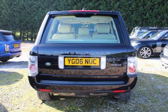 Land Rover Range Rover 3.0 Td6 Vogue Station Wagon Auto 4WD 5dr