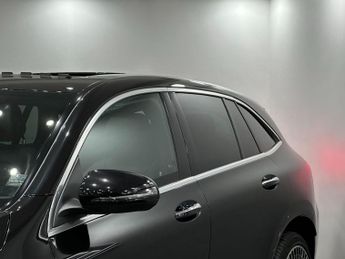 Mercedes-Benz EQC EQC 400 80kWh AMG Line (Premium) Auto 4MATIC 5dr