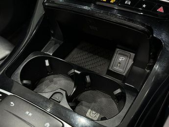 Mercedes-Benz EQC EQC 400 80kWh AMG Line (Premium) Auto 4MATIC 5dr