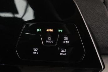 Volkswagen Golf 1.5 TSI Life Euro 6 (s/s) 5dr