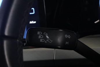 Volkswagen Golf 1.5 TSI Life Euro 6 (s/s) 5dr