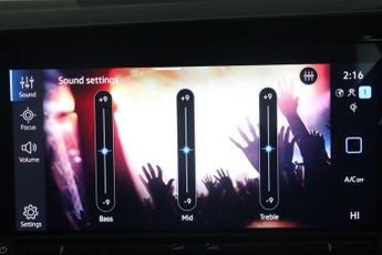 Volkswagen Golf 1.5 TSI Life Euro 6 (s/s) 5dr