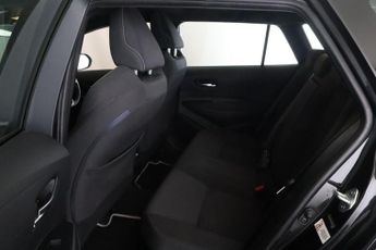 Toyota Corolla 1.8 VVT-h Icon Tech Touring Sports CVT Euro 6 (s/s) 5dr