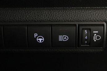 Toyota Corolla 1.8 VVT-h Icon Tech Touring Sports CVT Euro 6 (s/s) 5dr