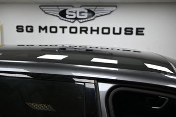 LAND ROVER DISCOVERY SPORT 2.0 TD4 SE Tech SUV 5dr Diesel Auto 4WD Euro 6 (s/s) (180 ps) +F