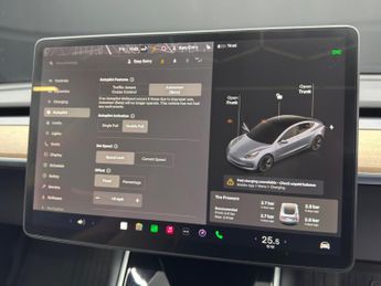 Tesla Model 3 (Dual Motor) Long Range Auto 4WDE 4dr