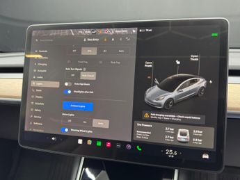 Tesla Model 3 (Dual Motor) Long Range Auto 4WDE 4dr