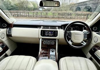 Land Rover Range Rover 4.4 SD V8 Autobiography Auto 4WD Euro 6 (s/s) 5dr
