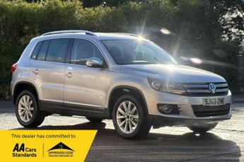 Volkswagen Tiguan 2.0 TDI BlueMotion Tech SE DSG 4WD Euro 5 (s/s) 5dr