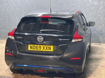 Nissan Leaf 40kWh N-Connecta Auto 5dr