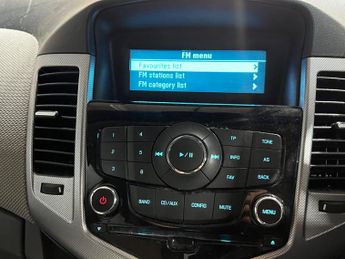 Chevrolet Cruze 1.8 LT Euro 5 4dr