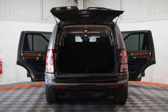 Land Rover Discovery 4 3.0 SD V6 HSE CommandShift 4WD Euro 5 5dr