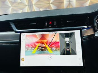 Jaguar F-PACE 2.0 D200 MHEV R-Dynamic S Auto AWD Euro 6 (s/s) 5dr