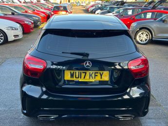 Mercedes-Benz A Class 2.1 A200d AMG Line Hatchback 5dr Diesel 7G-DCT Euro 6 (s/s) (136