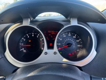 Nissan Juke 1.6 Tekna XTRON Euro 5 5dr