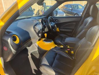 Nissan Juke 1.6 Tekna XTRON Euro 5 5dr