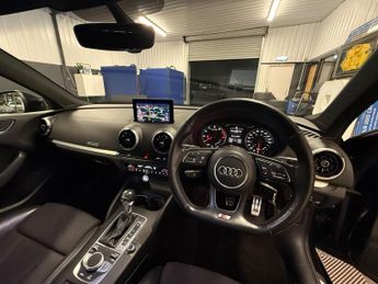 Audi A3 1.0 TFSI 30 Black Edition S Tronic Euro 6 (s/s) 4dr
