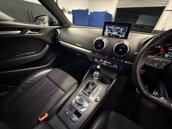 Audi A3 1.0 TFSI 30 Black Edition S Tronic Euro 6 (s/s) 4dr