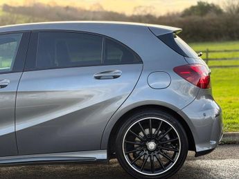Mercedes-Benz A Class 2.1 A220d AMG Line (Premium) 7G-DCT Euro 6 (s/s) 5dr