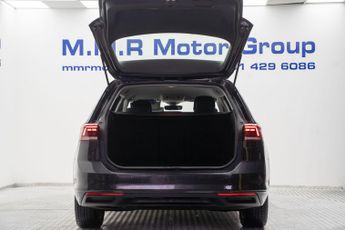 Volkswagen Passat 1.6 TDI SE Nav DSG Euro 6 (s/s) 5dr