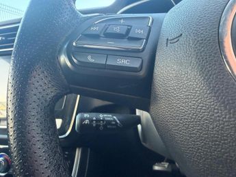 MG MG ZS 44.5kWh Excite Auto 5dr