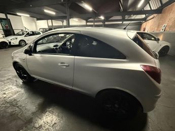 Vauxhall Corsa 1.2i 16v SXi 3dr