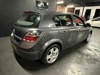 Vauxhall Astra 1.6i 16v Club 5dr