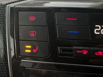 Volkswagen e-up! 36.8kWh e-up! Auto 5dr