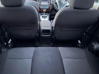 Nissan Qashqai 1.6 dCi N-Connecta XTRON 2WD Euro 6 (s/s) 5dr