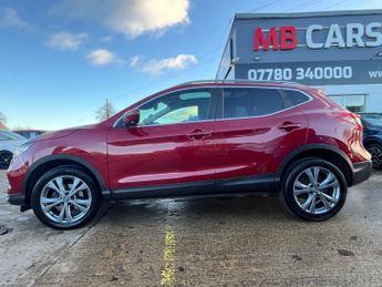 Nissan Qashqai 1.2 DIG-T N-Connecta XTRON Euro 6 (s/s) 5dr