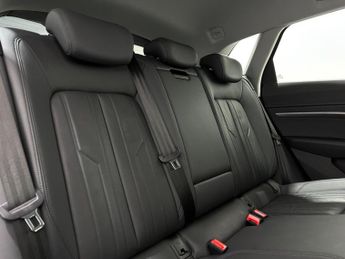 Audi e-tron 50 Technik Auto quattro 5dr 71.2kWh