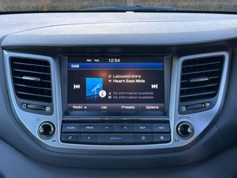 Hyundai TUCSON 1.7 CRDi Blue Drive Premium DCT Euro 6 (s/s) 5dr