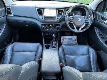 Hyundai TUCSON 1.7 CRDi Blue Drive Premium DCT Euro 6 (s/s) 5dr
