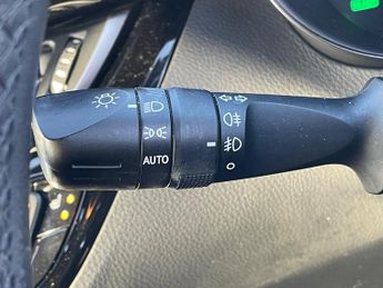 Toyota C-HR 1.8 VVT-h Dynamic CVT Euro 6 (s/s) 5dr