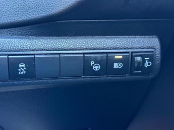 Toyota Corolla 1.8 VVT-h Icon Tech CVT Euro 6 (s/s) 5dr