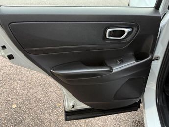 Honda HR-V 1.5 h i-MMD Elegance CVT Euro 6 (s/s) 5dr