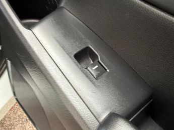 Honda HR-V 1.5 h i-MMD Elegance CVT Euro 6 (s/s) 5dr