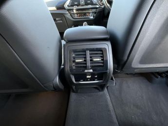 BMW X3 XDRIVE20I SE AUTO