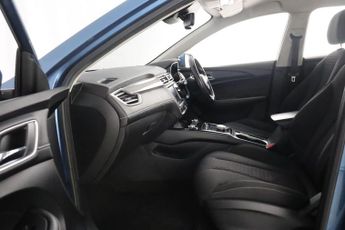 MG MG5 61.1kWh Excite Long Range Auto 5dr