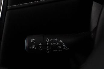 MG MG5 61.1kWh Excite Long Range Auto 5dr