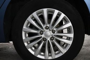 MG MG5 61.1kWh Excite Long Range Auto 5dr