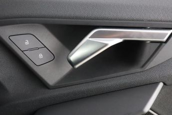 Audi A3 1.0 TFSI 30 Technik Sportback S Tronic Euro 6 (s/s) 5dr