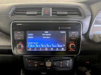 Nissan Leaf 40kWh Acenta Auto 5dr