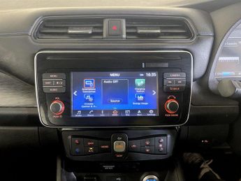 Nissan Leaf 40kWh Acenta Auto 5dr