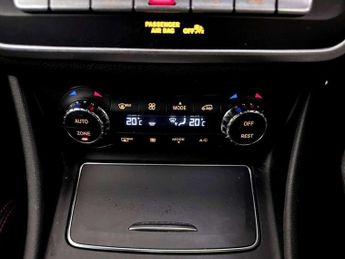 Mercedes-Benz CLA 1.6 CLA180 AMG Line Coupe Euro 6 (s/s) 4dr